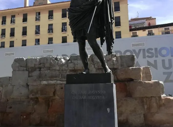 Cesar Augusto House * سرقسطة