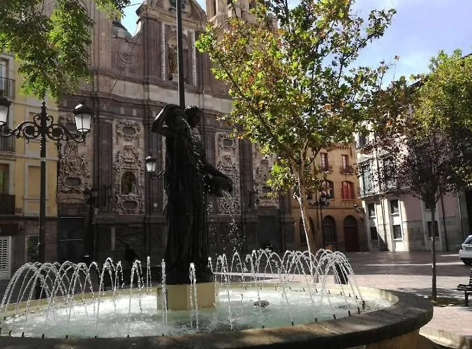 Cesar Augusto House 公寓 *