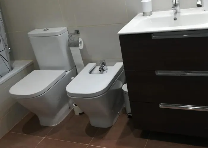 Cesar Augusto House شقة